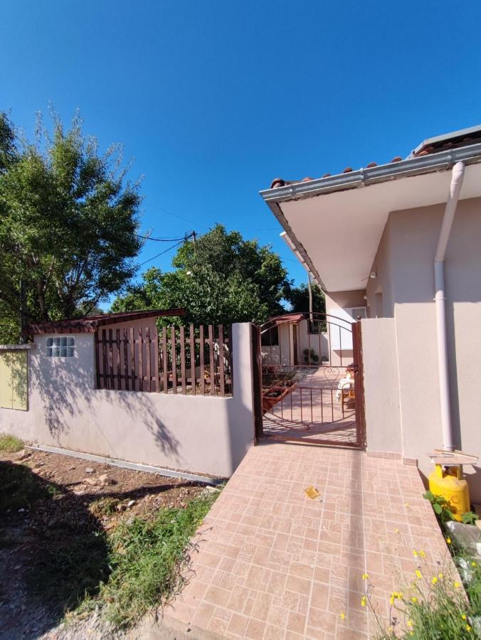 Kaite House Apartment Kozani Exterior photo